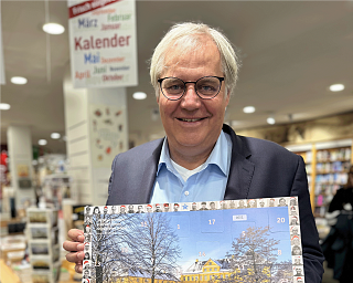 Schleswigs Buergermeister Stephan Dose mit der Nummer 1